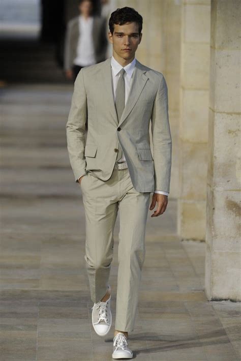 hermes men suit